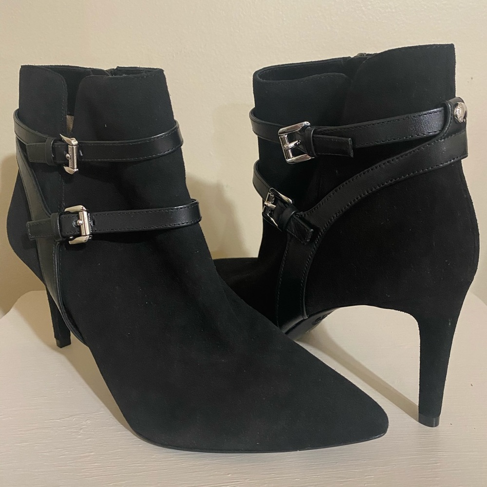 MK booties